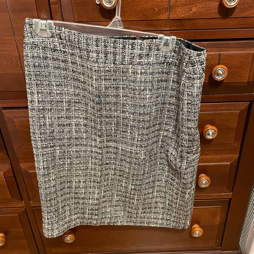 Ann Taylor pencil skirt